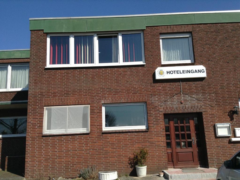 Hotel Rotbuche Westoverledingen Exterior photo